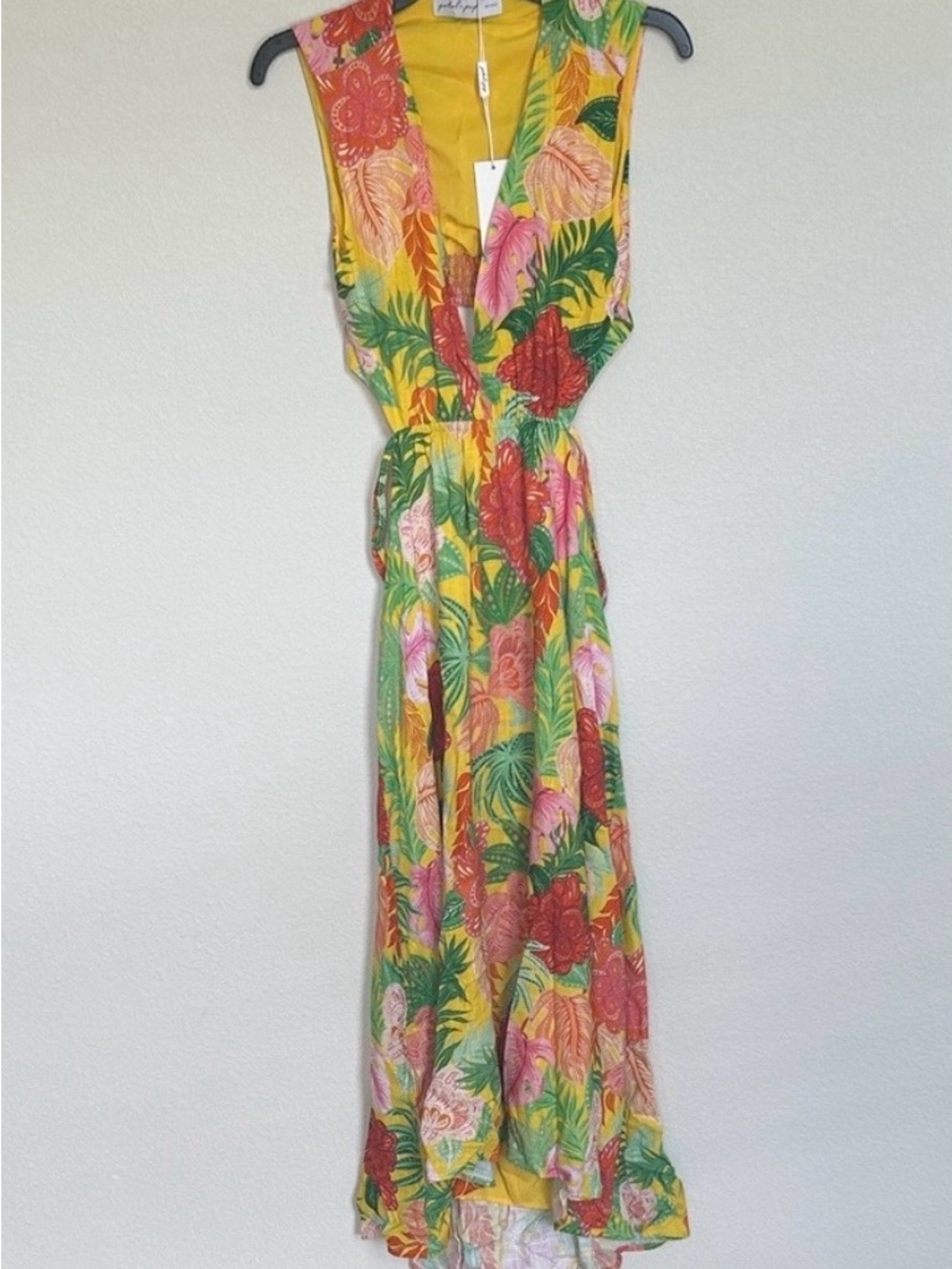 Petal & Pup Yellow Tropical Floral Dress with Open Back NWT - Picture 7 of 7